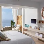 Canal Kythnos Hotel