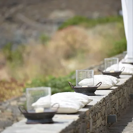Hotel Canal Kythnos