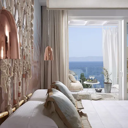 Canal Kythnos Hotel 3*