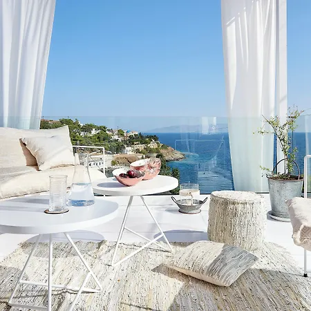 Canal Kythnos