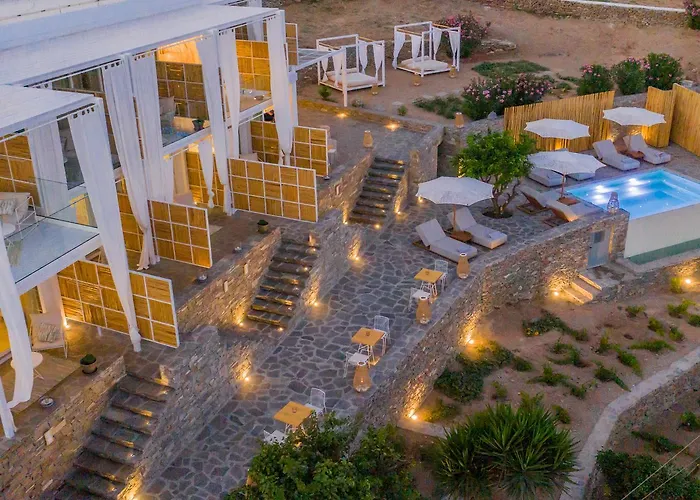 Hotel Canal Kythnos 3*