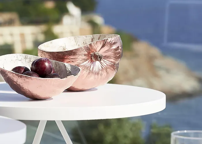 Canal Kythnos Hotel 3*