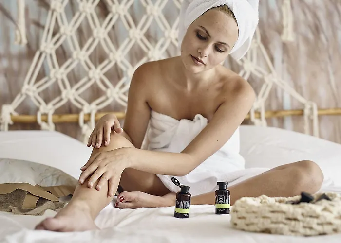 Canal Kythnos Hotel 3*